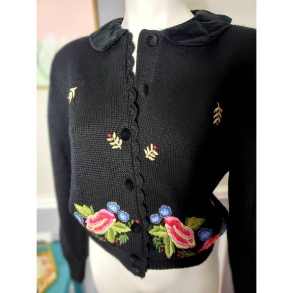 Women Knit Cardigan, 80s Cardigan, Floral Cardigan - Picture 4 of 9